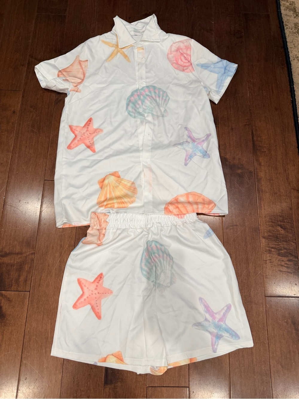 White Seashell & Starfish Set